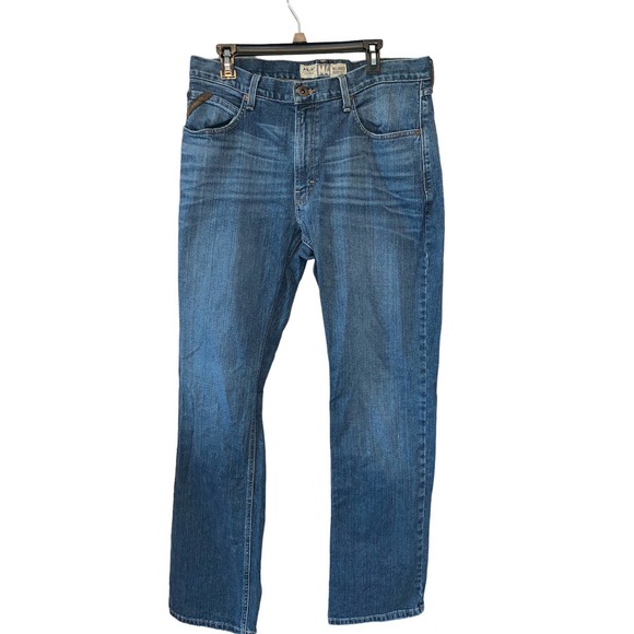 Ariat Other - ARIAT Legacy M4 relaxed bootcut Mens jeans size 35/36